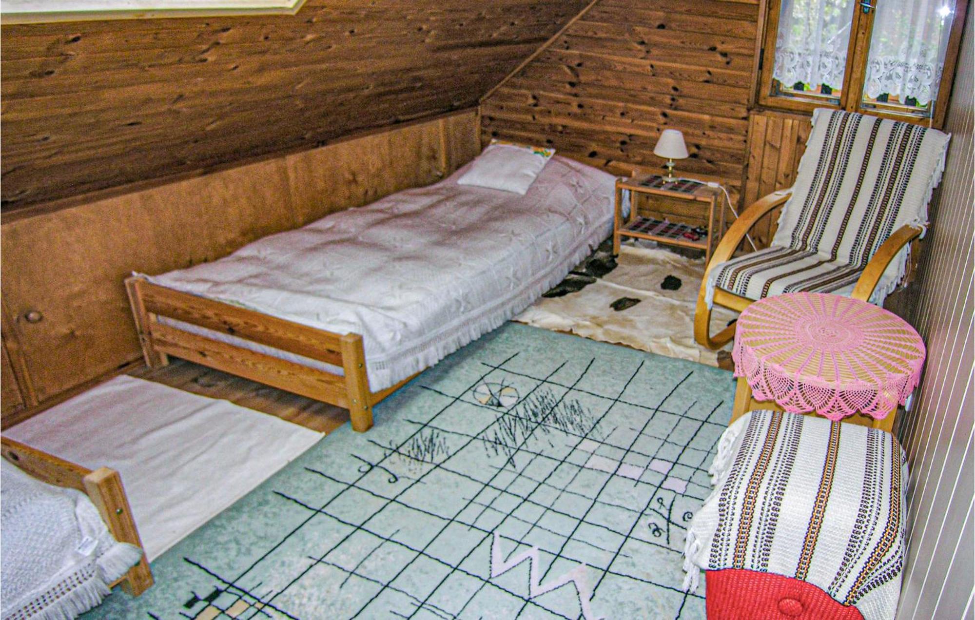 3 Bedroom Stunning Home In Dziemiany Eksteriør bilde